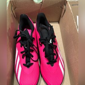 Adidas indoor soccer shoe new in box Women’s 8 /Mens 7